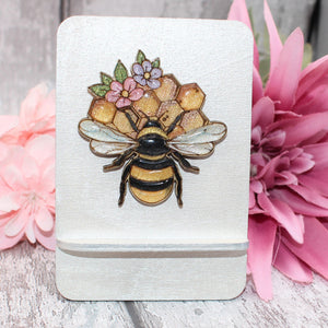 Bee Floral Brooch Set - Spring Accessories for Your Style